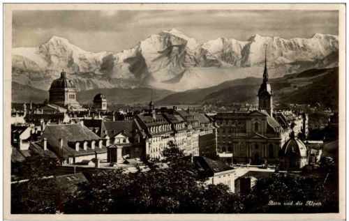 Bern und die Alpen