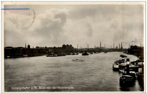 Ludwigshafen - Blick von der Rheinbrücke