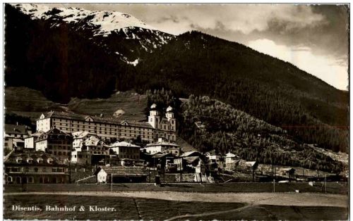 Disentis - Bahnhof und Kloster