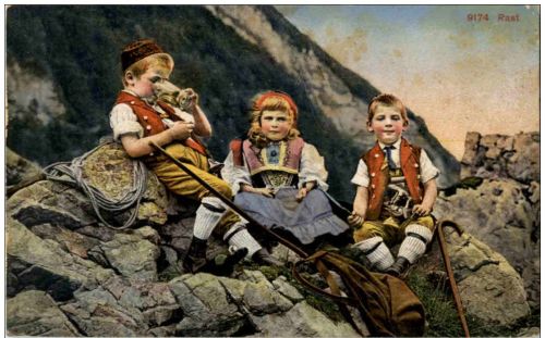 Rast - Kinder in Tracht