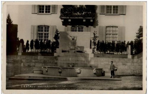 Liestal - Wehrmännerdenkmal