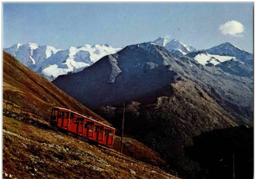 Muottas Muragl mit Bernina Gruppe