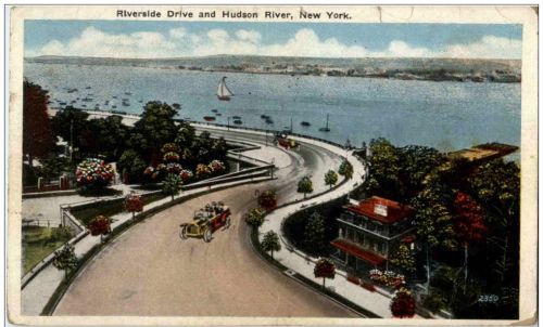Riverside Drive and Hudson river - Hudson River