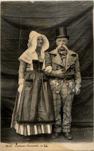 Costume Normande
