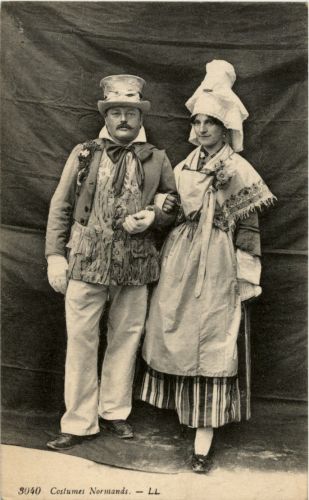 Costume Normande
