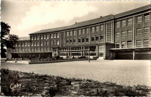 Falaise College