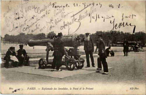 Paris - Esplanade des Invalides