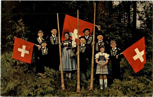 Hergiswil - Alphornbläserfamilie Christen und Fahnenschwinger Wyrsch Theo