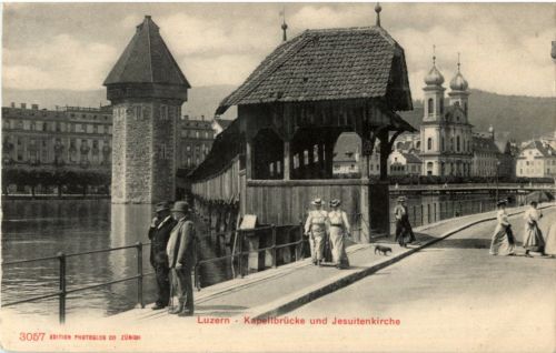 Luzern - Kapellbrücke und Jesuitenkirche