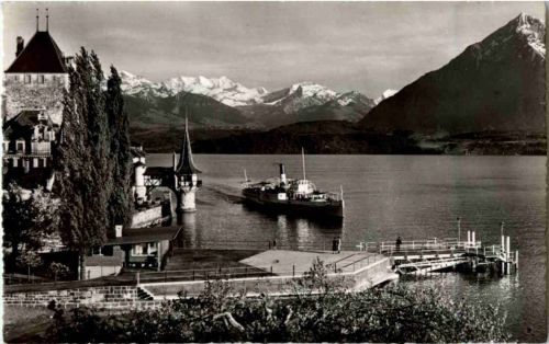 Oberhofen am Thunersee - Dampfschiff Ländlte