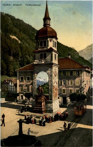 Altdorf - Telldenkmal mit Tram