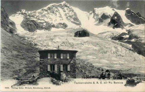 Tschiervahütte mit Piz Bernina