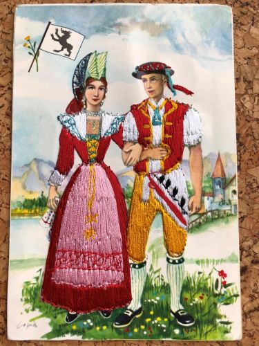 Costumes d Appenzell - Bestickt