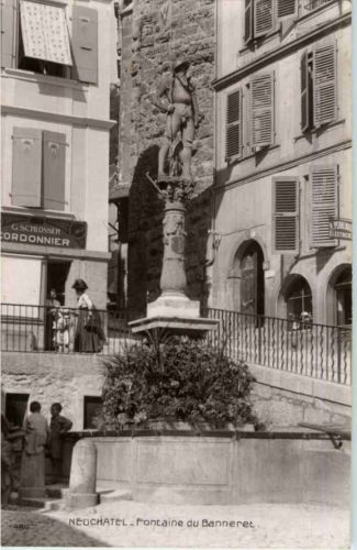Neuchatel - Fontaine du Banneret