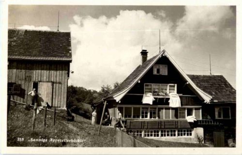 Sonniges Appenzellerhöckli