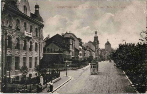 Schaffhausen - Kantonalbank mit Tram