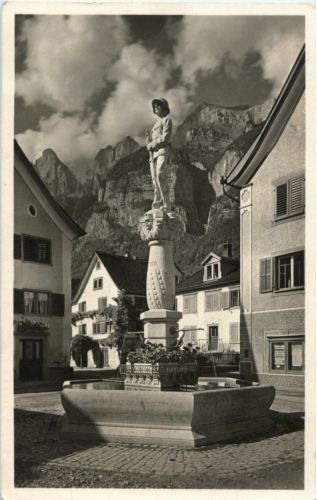 Wallenstadt - Brunnen