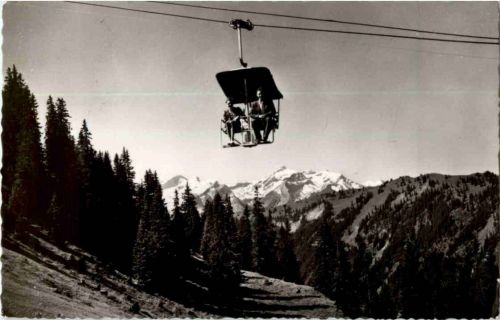 Gstaad - Sessellift Wasserngrat