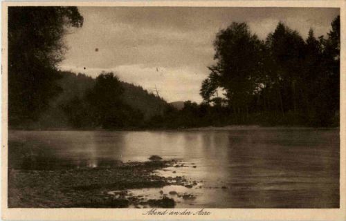 Abend an der Aare