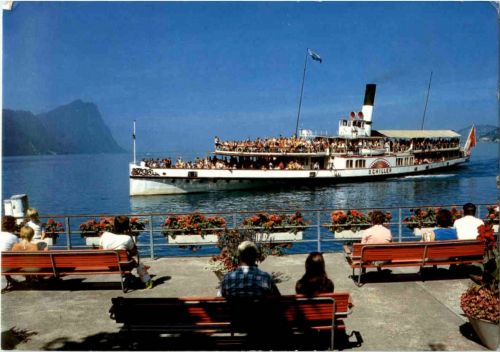 Salon Dampfschiff Schiller