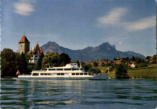 MS Beatus auf dem Thunersee bei Spiez