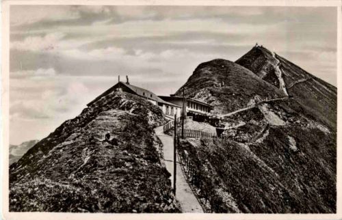 Brienzer Rothorn - Hotel mit Gipfel