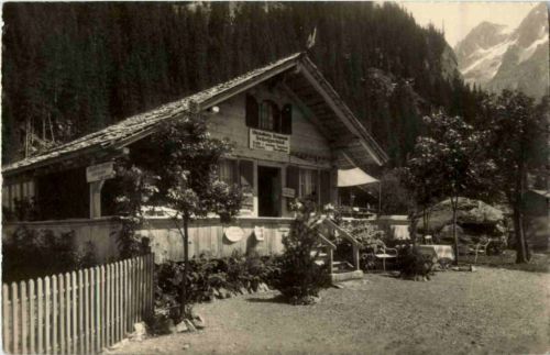 Kandersteg - Restaurant Schwyzerhüsli