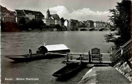 Basel - Mittlere Rheinbrücke mit Fähre