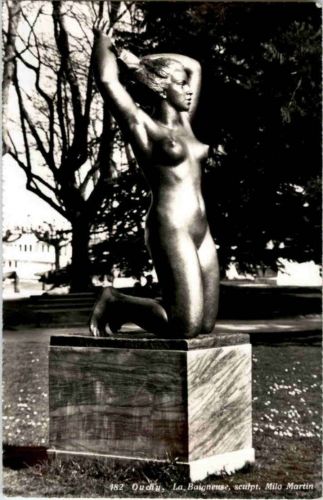 Quchy - La Baigneuse