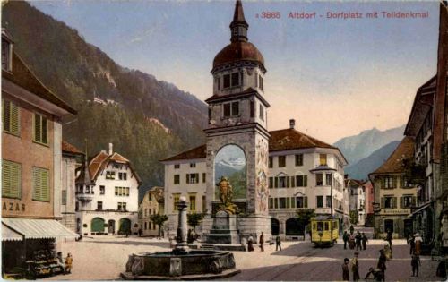 Altdorf - Dorfplatz mit Tram