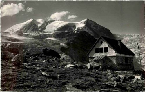 Turtmannhütte - Berghütte