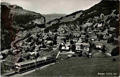 Wengen mit Bahn