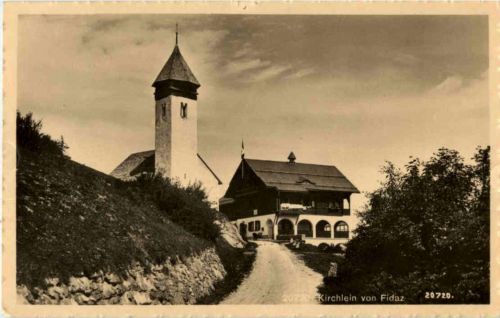 Flims - Kirchlein von Fidaz