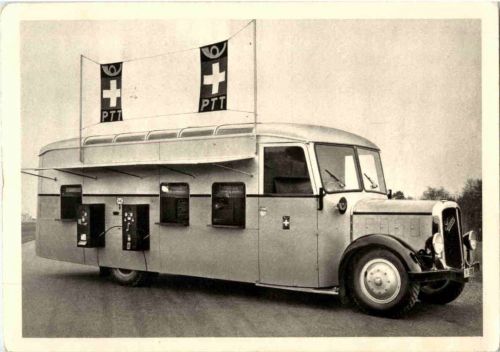 Postauto mit Sonderstempel