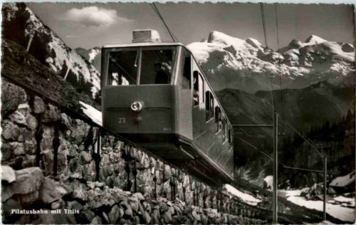 Pilatusbahn mit Titlis