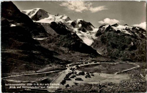 Sustenpasshöhe mit Parkplatz