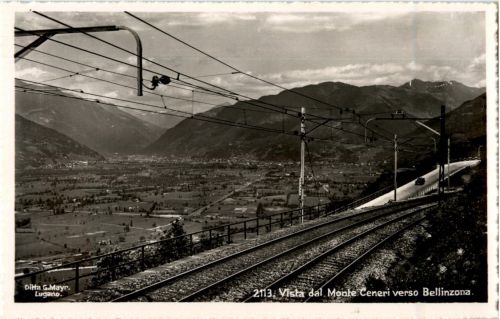 Vista dal Monte Ceneri verso Bellinzona