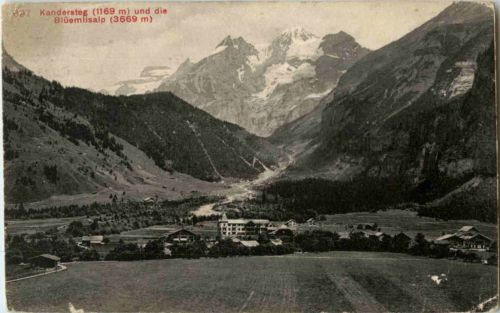 Kandersteg und die Blüemlisalp