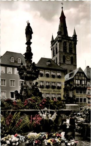 Trier - Petrus Marktbrunnen