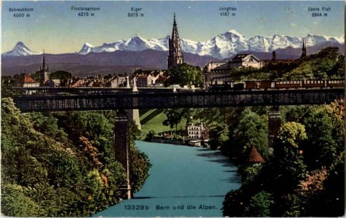 Bern und die Alpen