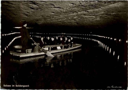 Salzsee im Salzbergwerk