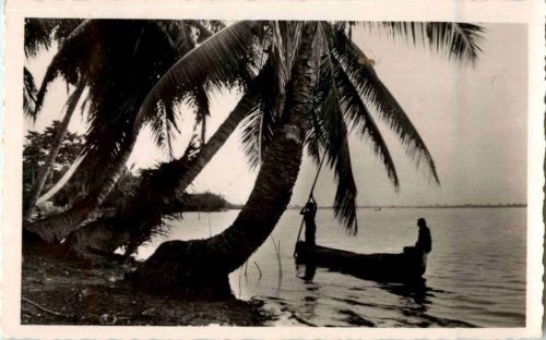 Dahomey - Sur la lagune