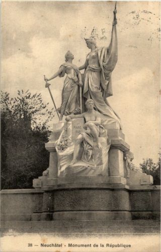 Neuchatel - Monument de la Republique