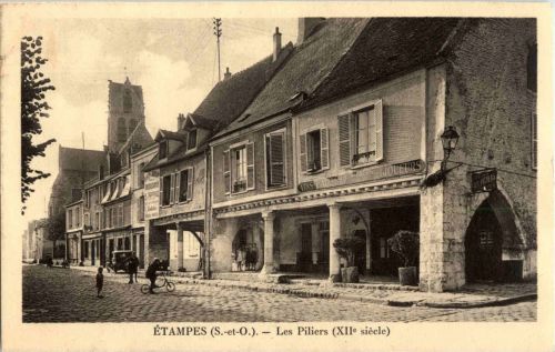Etampes