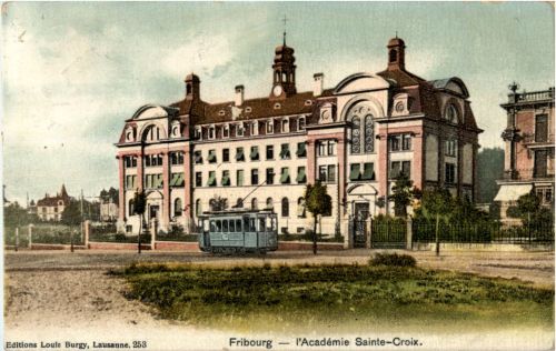 Fribourg - l Academie Sainte Croix mit Tram