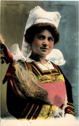 Pont Aven - costumes