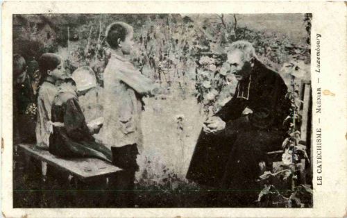 Luxembourg - Le Catechisme