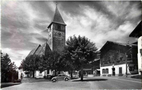 Klosters Dorf Kirche