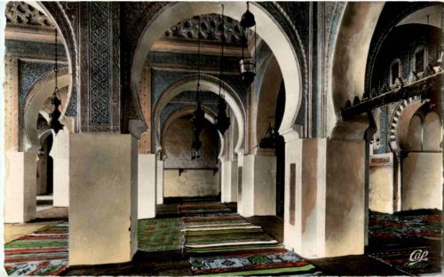 SM la Reine Elisabeth et la Princesse Marie JoseTlemcen