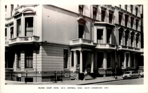 South Kensington - Hilton court Hotel